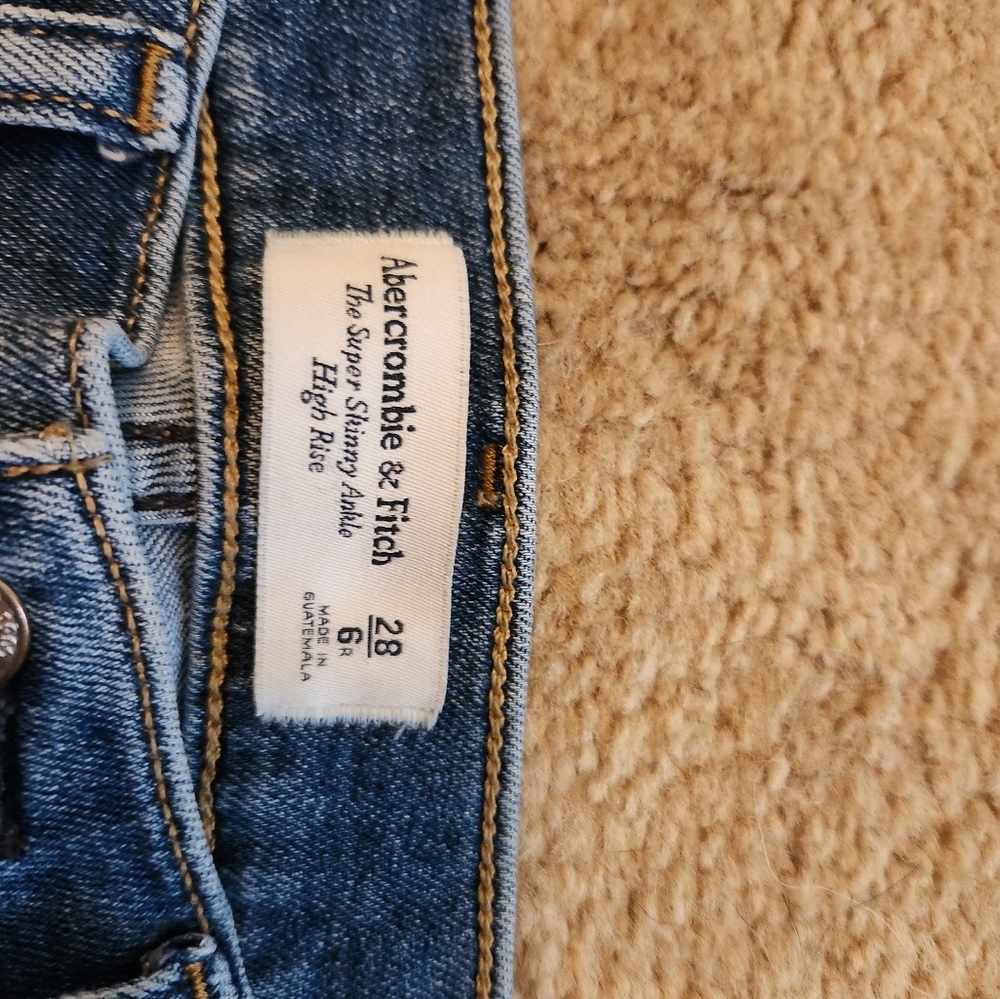A&F Super Skinny Ankle High Rise